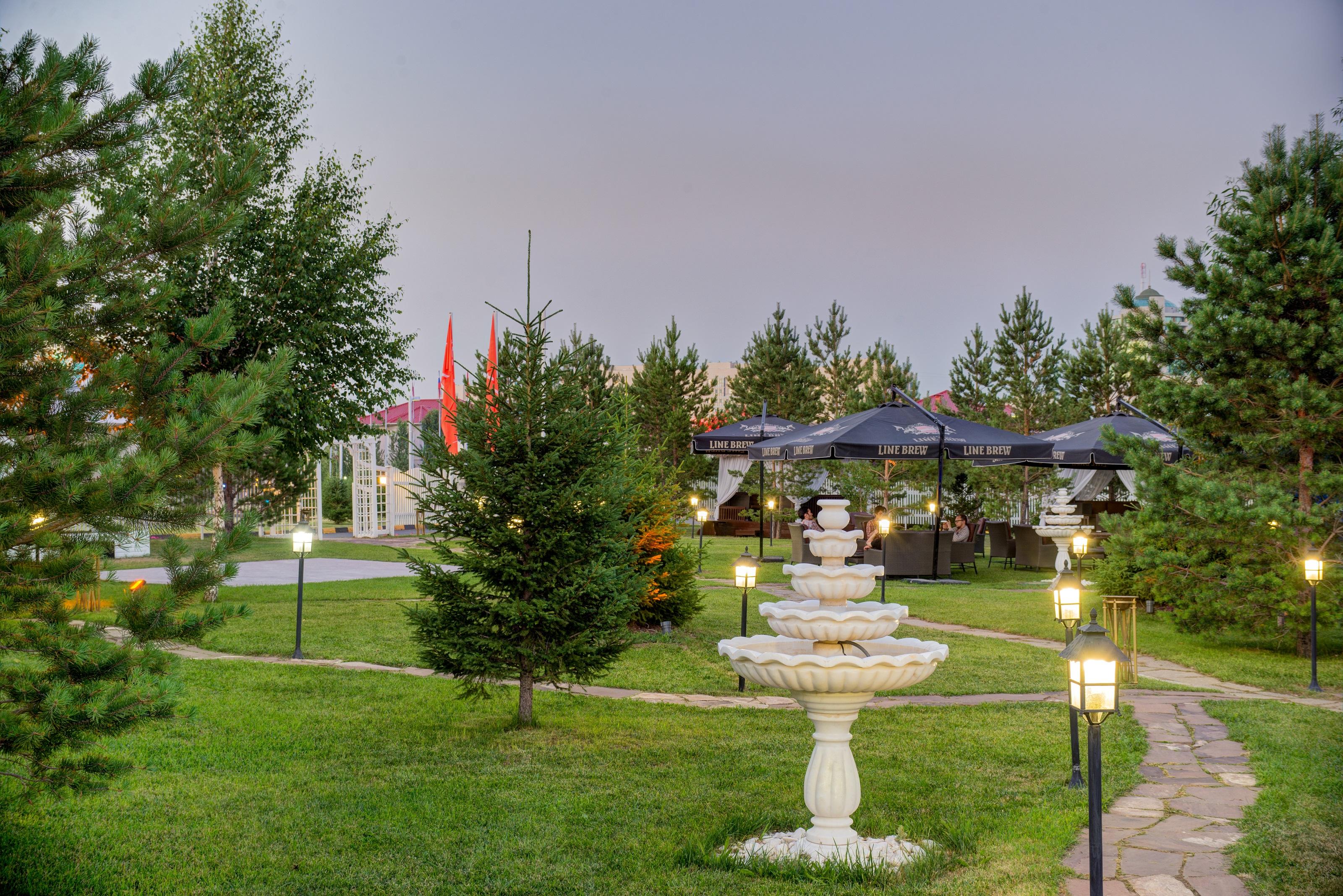 Rixos President Hotel Astana Exterior photo