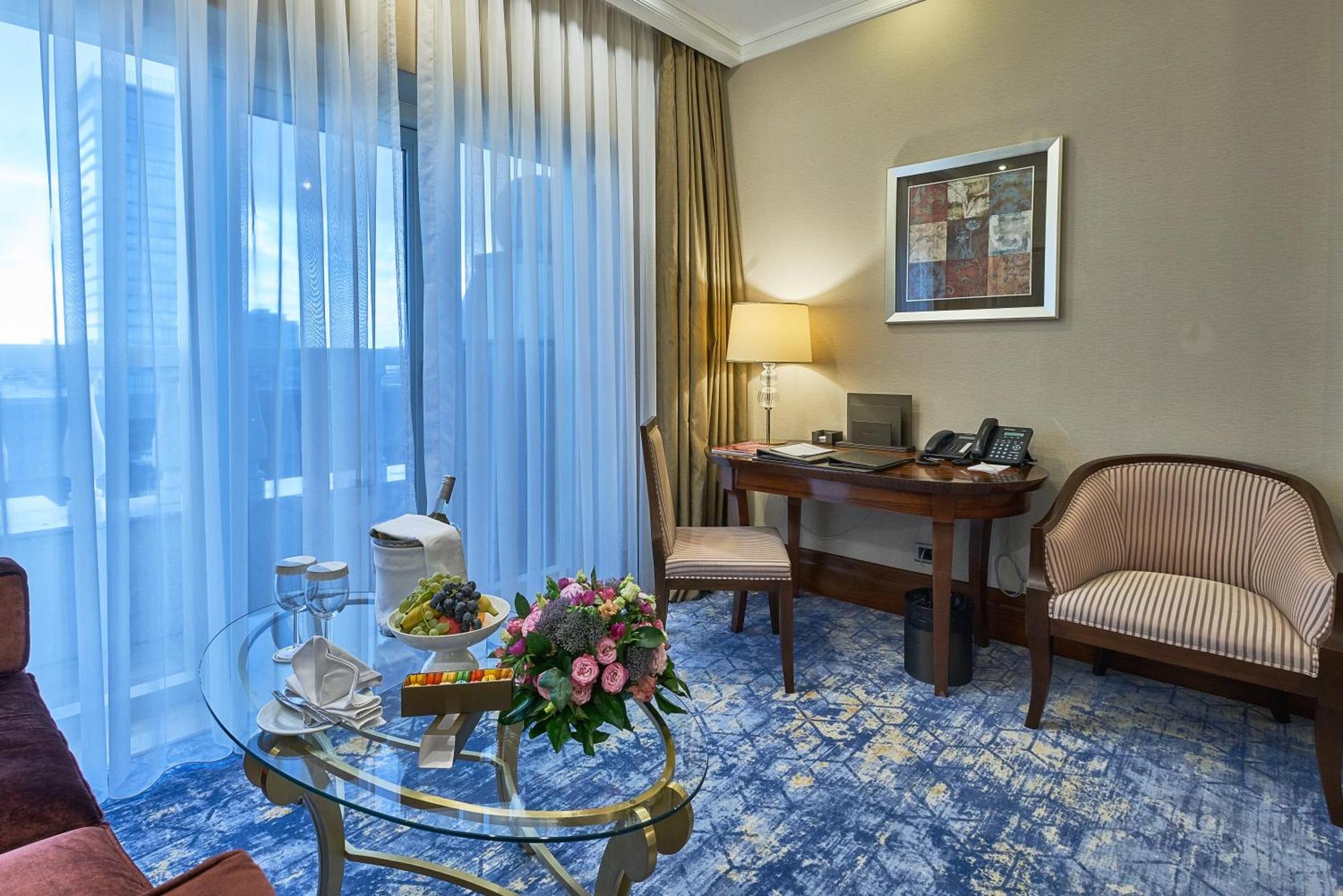 Rixos President Hotel Astana Exterior photo